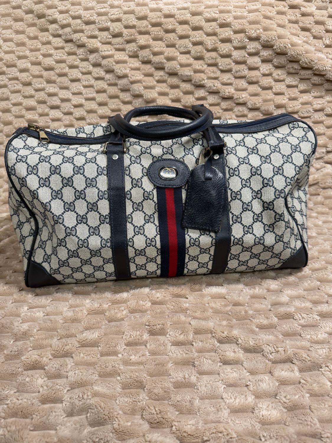 Gucci Supreme Vintage Bowler Boston 45 Travel Satchel in Navy Blue