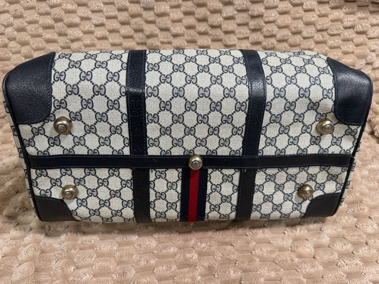 Gucci Supreme Vintage Bowler Boston 45 Travel Satchel in Navy Blue