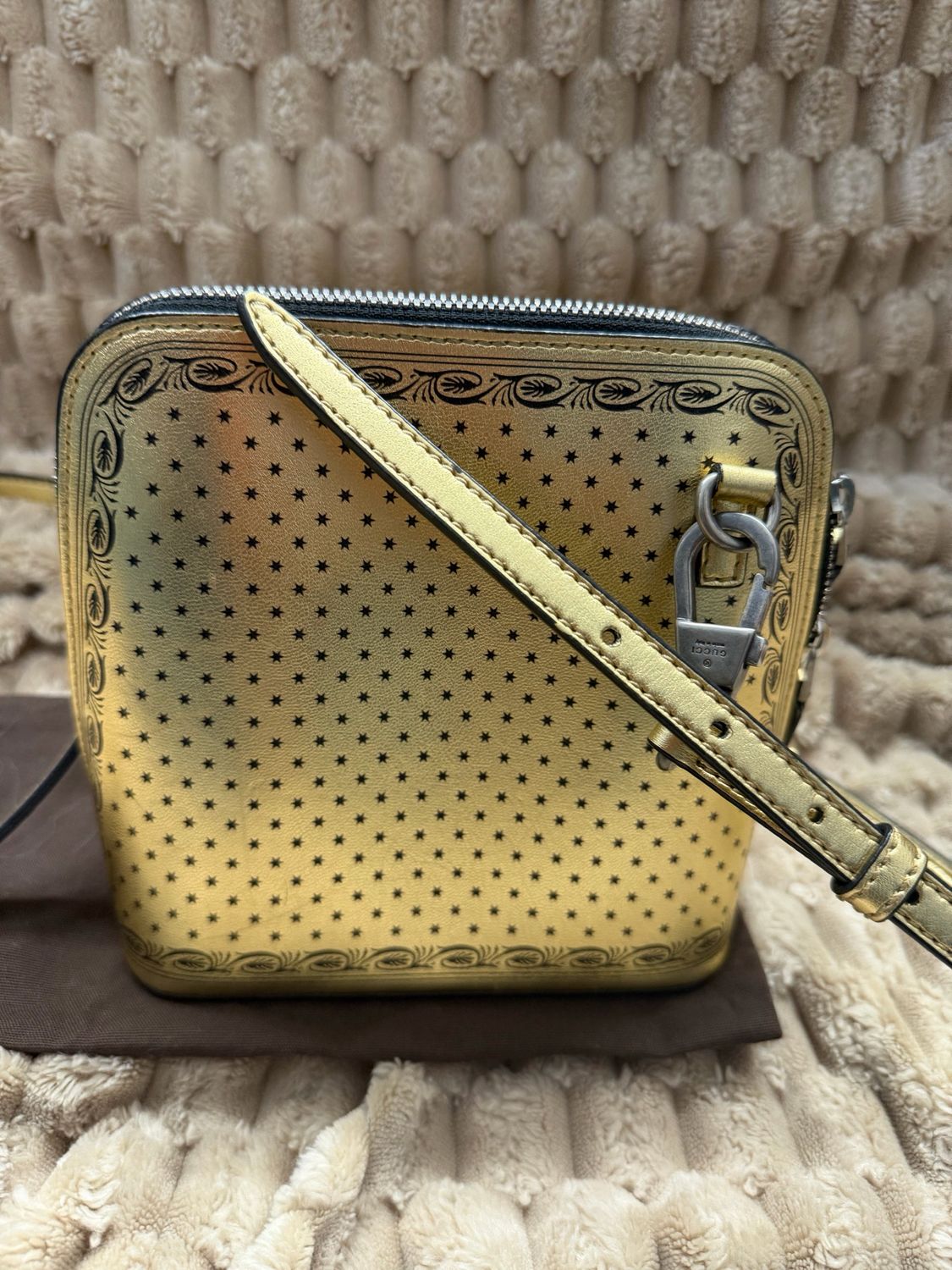 Gucci Alma Dome Guccy Sling Crossbody in Gold