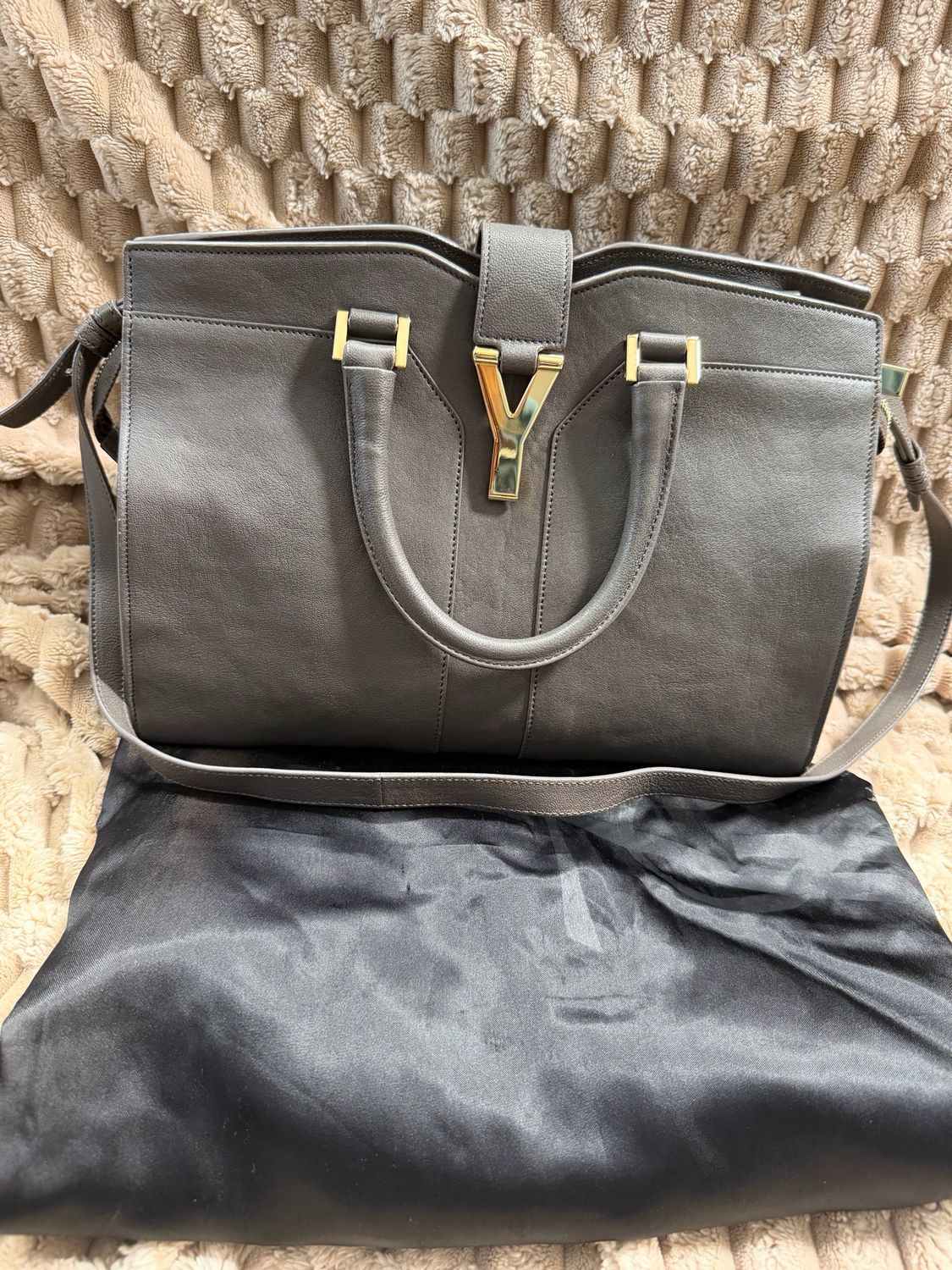 Yves Saint Laurent Cabas Chyc Crossbody in Gray