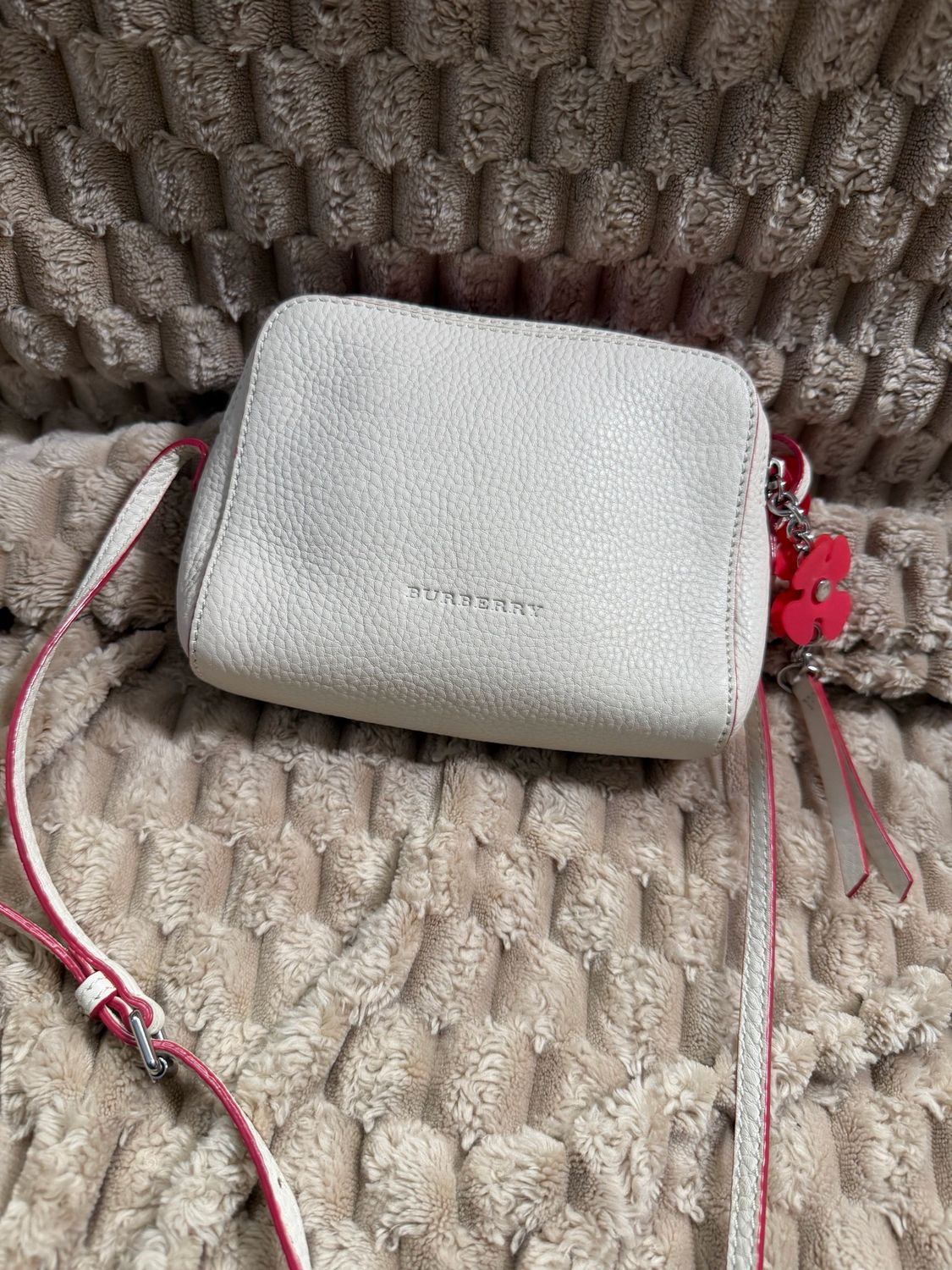 Burberry Pebbled Leather Camera Bag Crossbody Sling in White