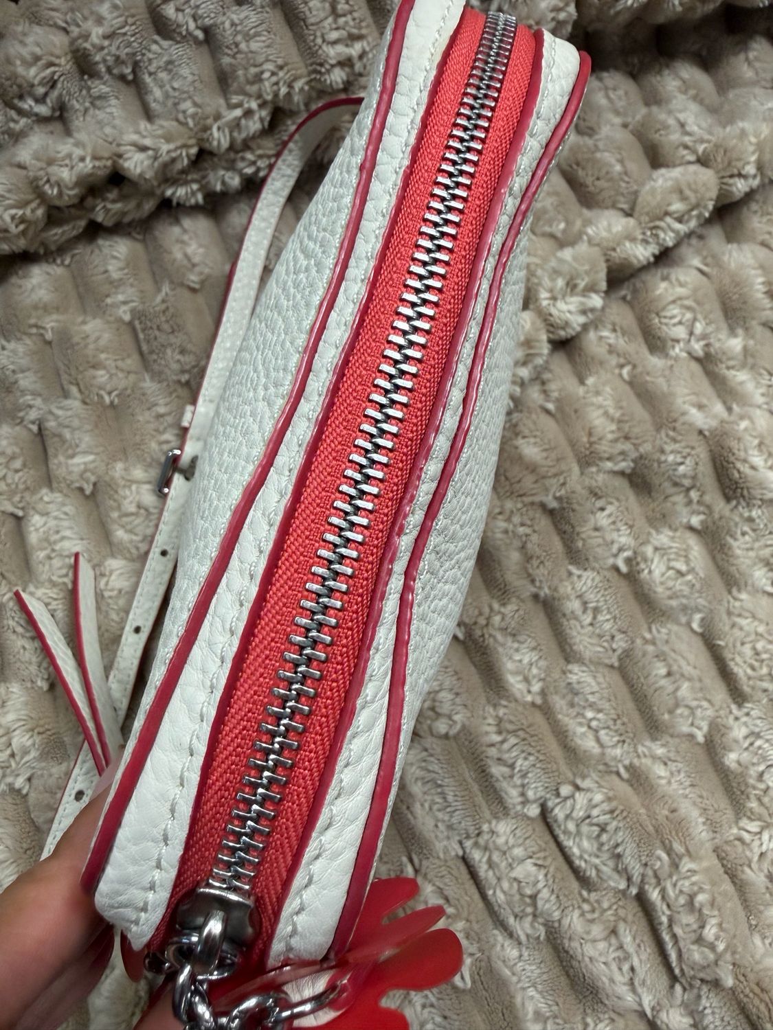 Burberry Pebbled Leather Camera Bag Crossbody Sling in White
