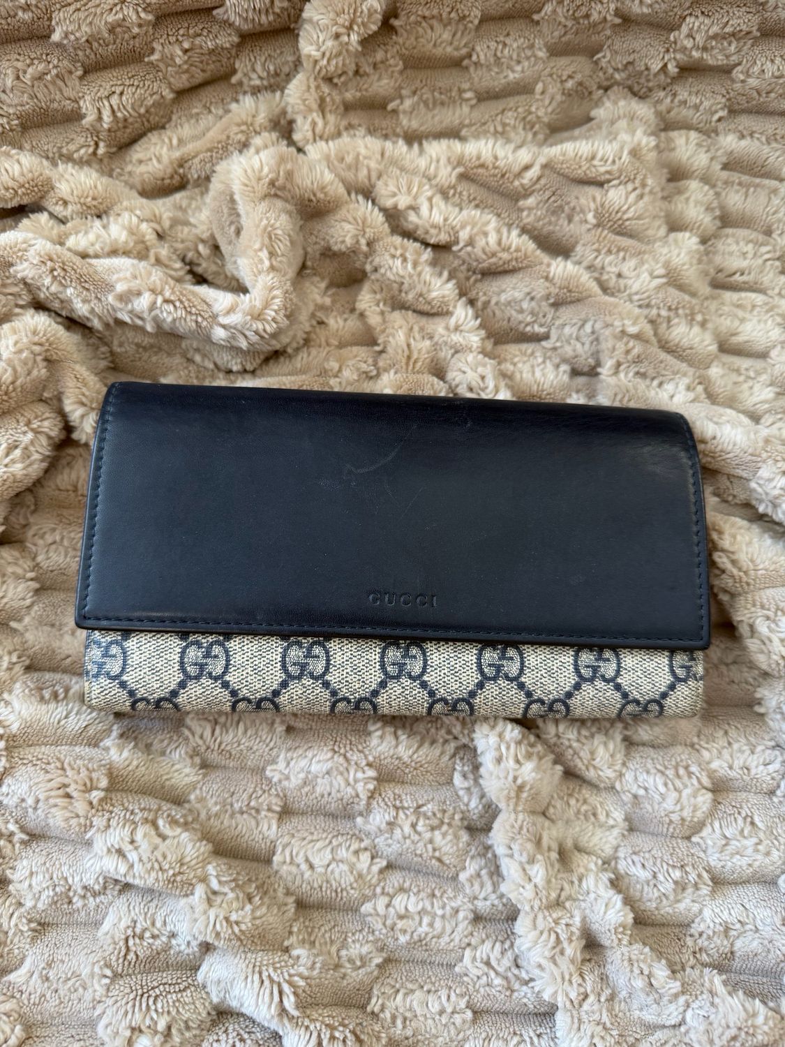 Gucci Supreme Monogram Flap Wallet in Navy Blue