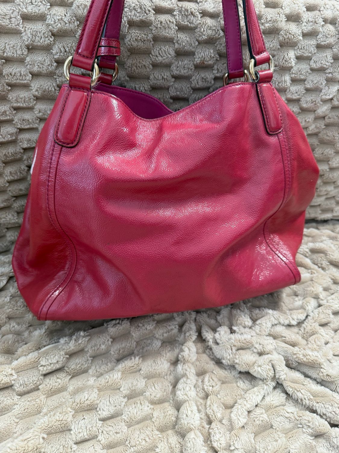 Gucci Soho Small Tote in Patent Pink
