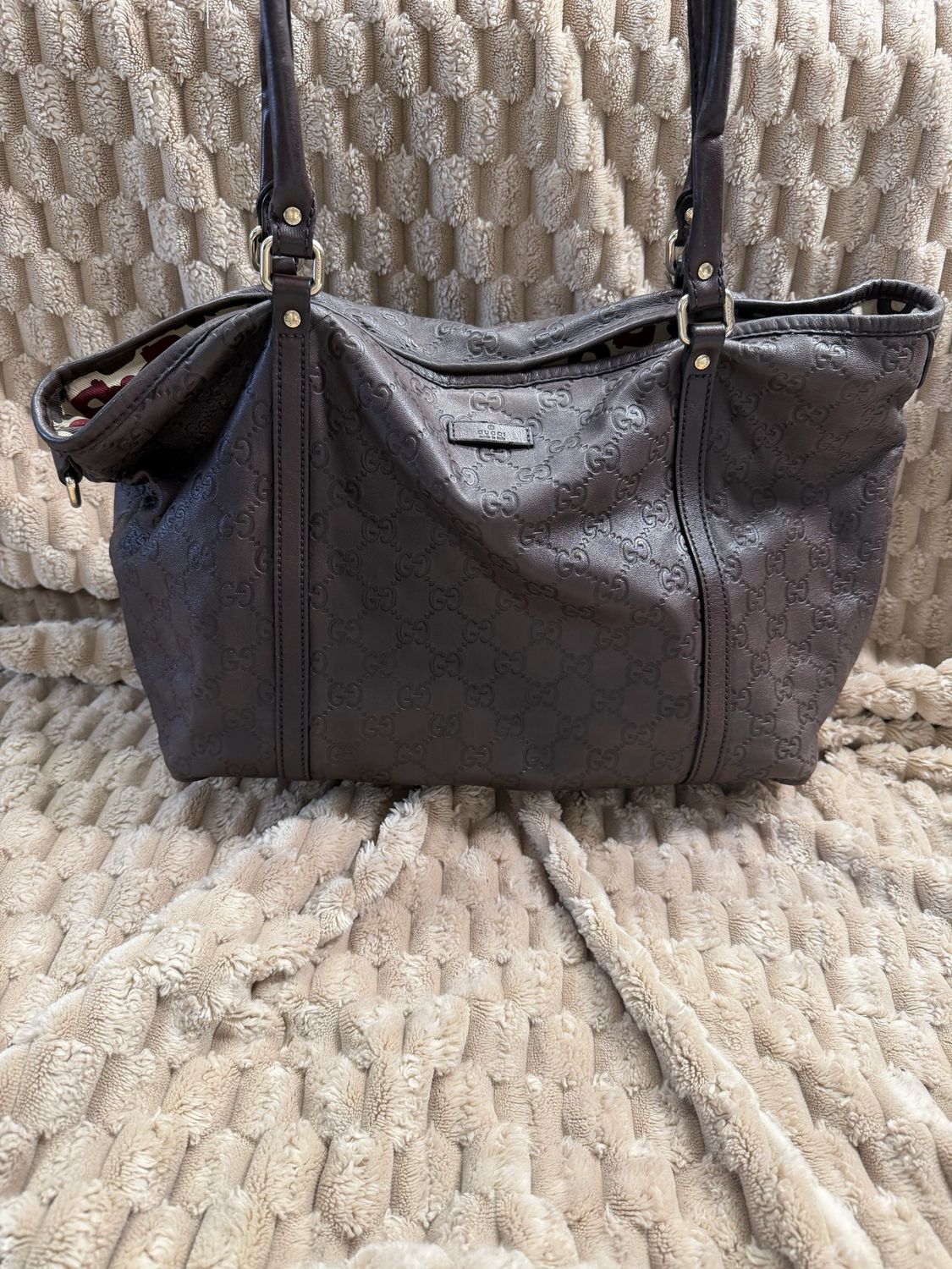 Gucci Guccissima Leather Joy Tote Medium in Dark Brown
