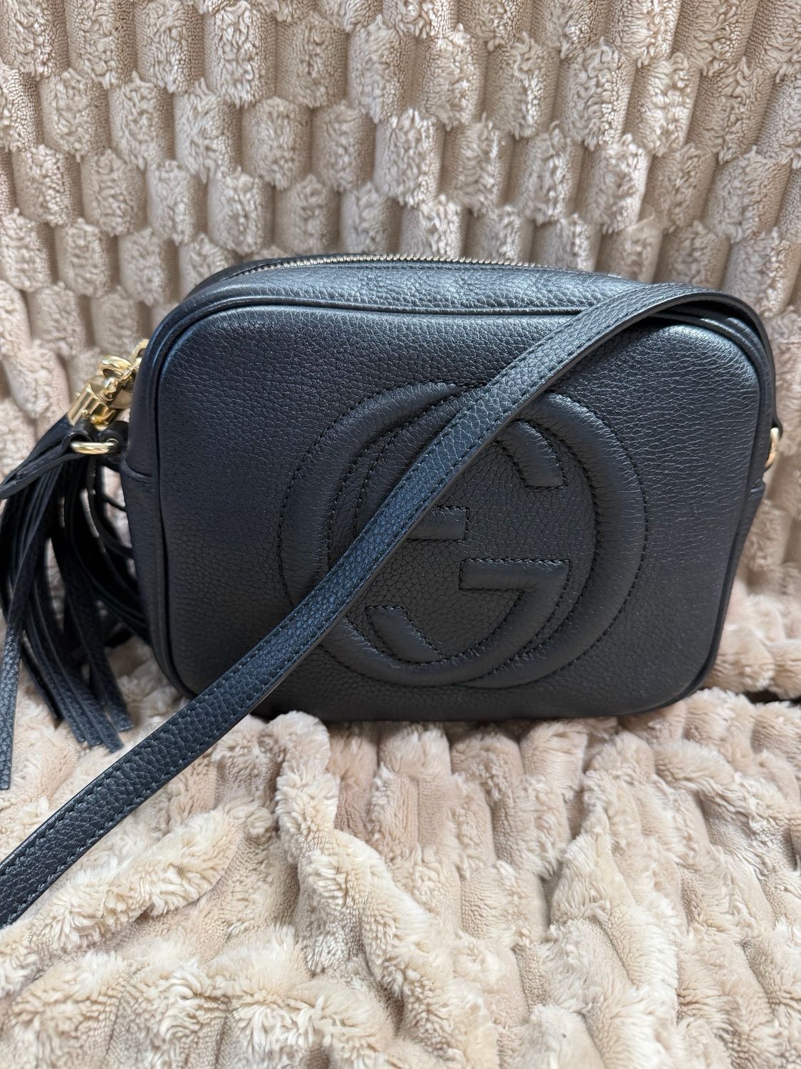 Gucci Pebbled Leather Disco Soho Small Camera Bag in Black