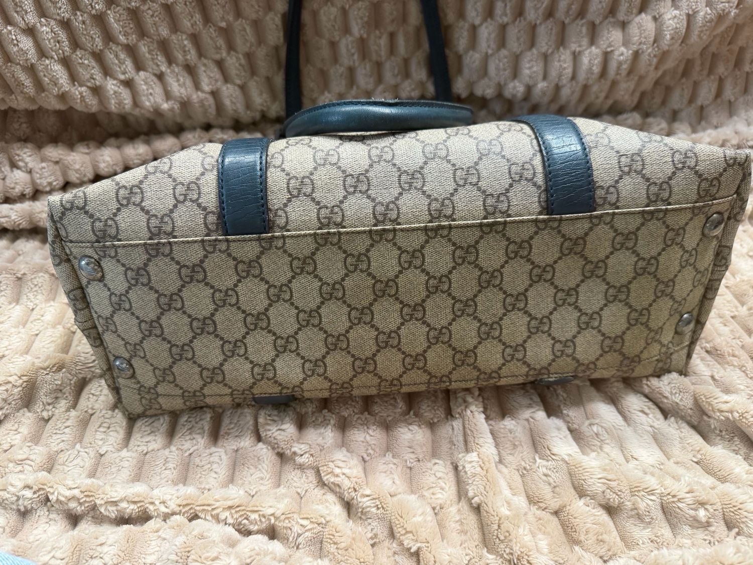 Gucci Supreme Plus Tote Shoulder Bag
