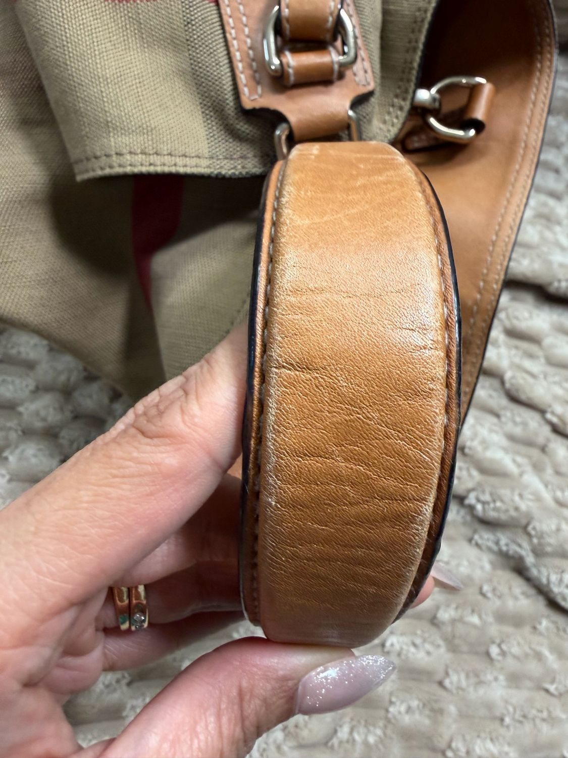 Burberry Ashby Bucket Nova Check Canvas Shoulder Sling