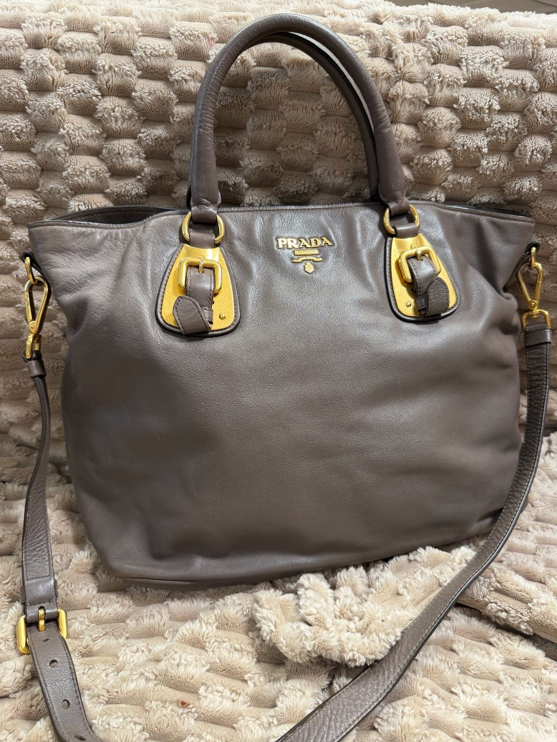Prada Soft Calfskin Convertible Messenger Sling in Gray