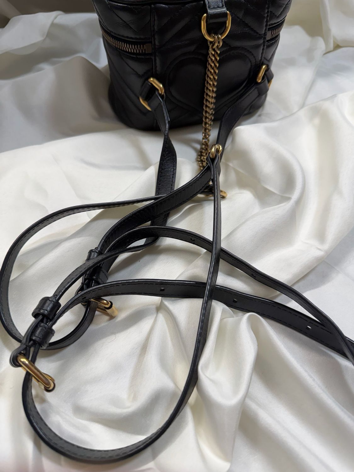 Gucci Marmont Backpack Leather Chevron Vanity Backpack in Black