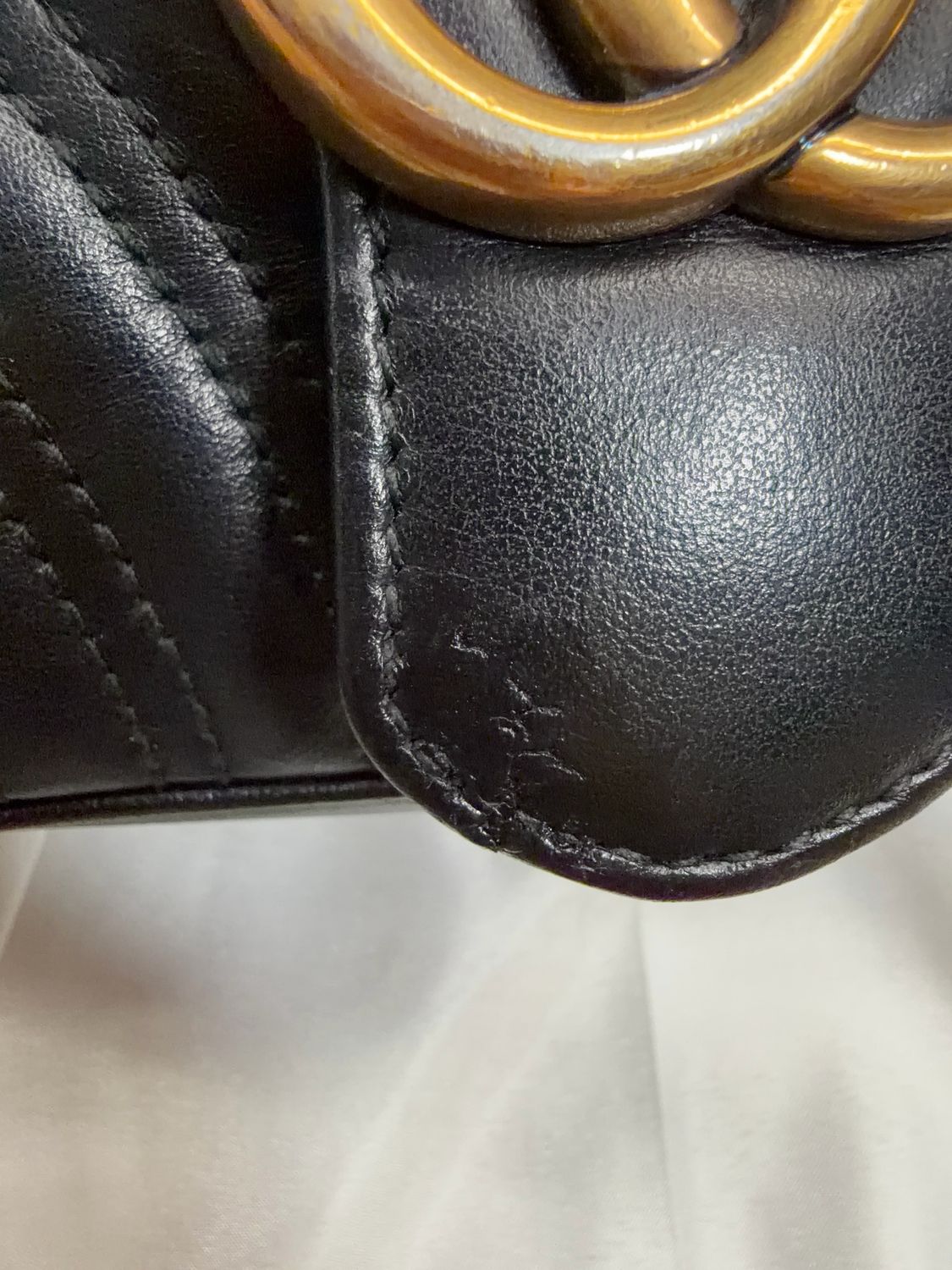 Gucci Marmont Matelasse Leather Front Flap Crossbody Small in Black