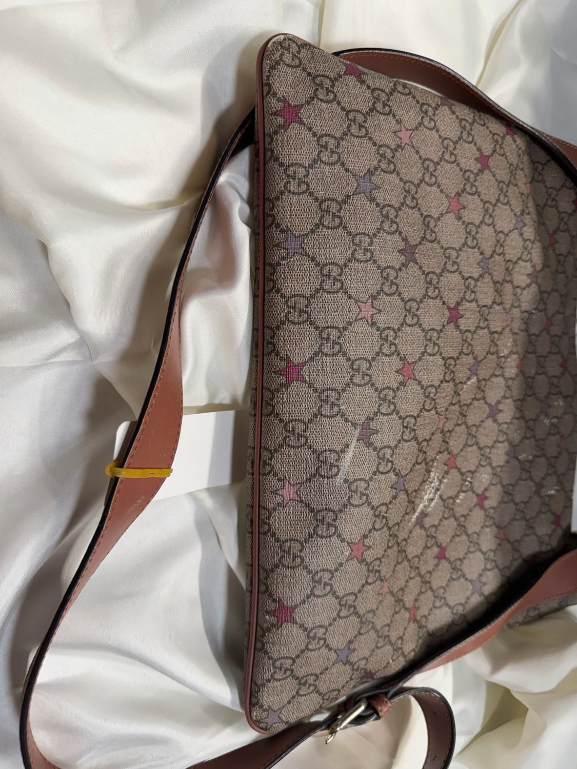 Gucci Flat Messenger Supreme Stars Crossbody