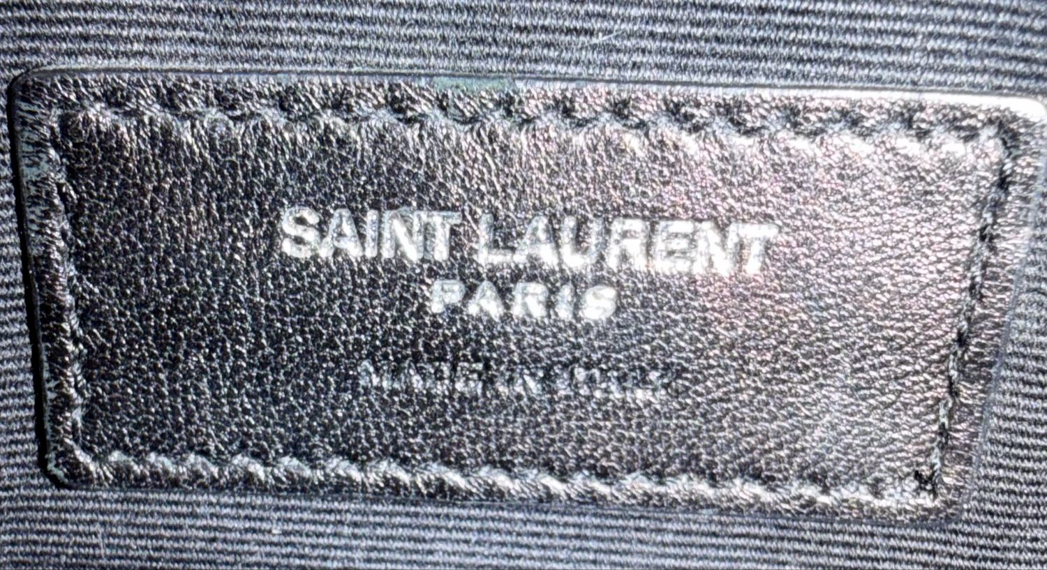 Yves Saint Laurent Smooth Calfskin Tablet Clutch Zipper in Black