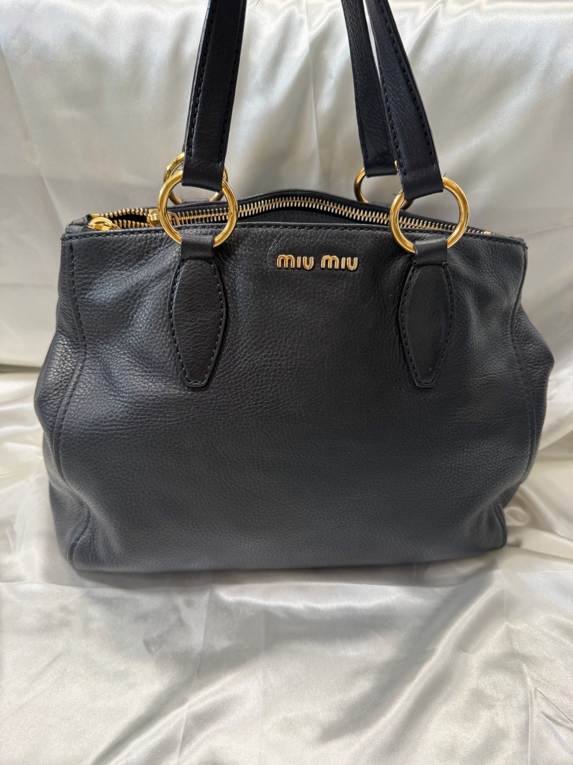 Miu Miu Soft Leather Double Zipper Crossbody Messenger Sling