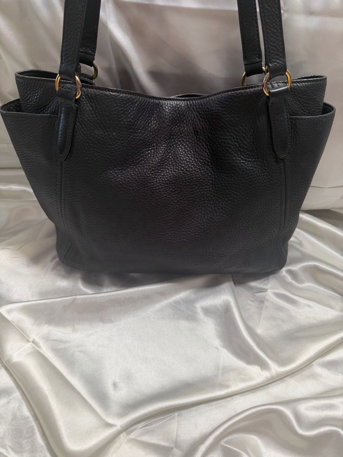 Prada Pebbled Side Pocket Vitello Daino Tote in Black
