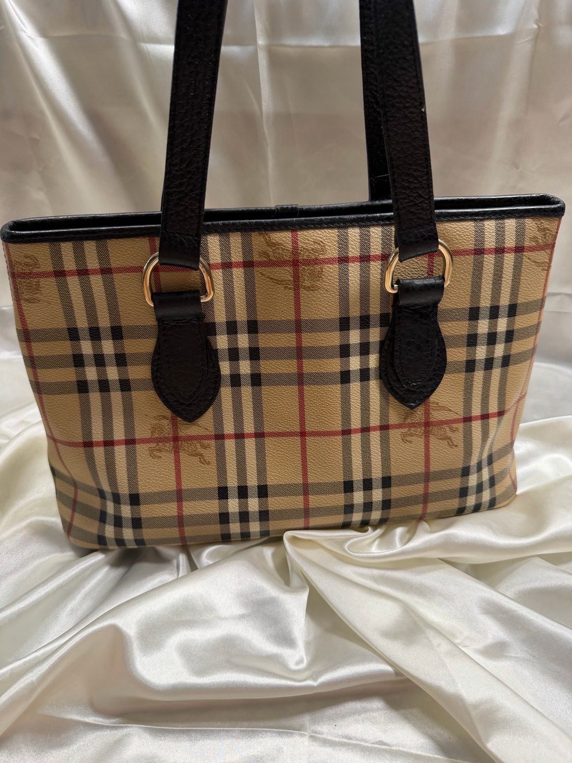 Burberry Haymarket Check Zipper Tote in Black