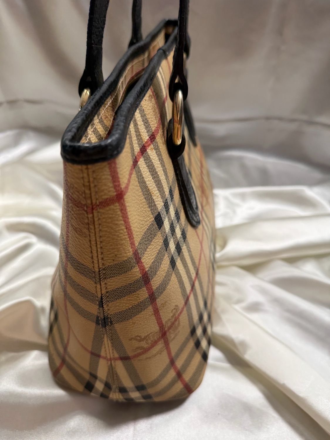 Burberry Haymarket Check Zipper Tote in Black