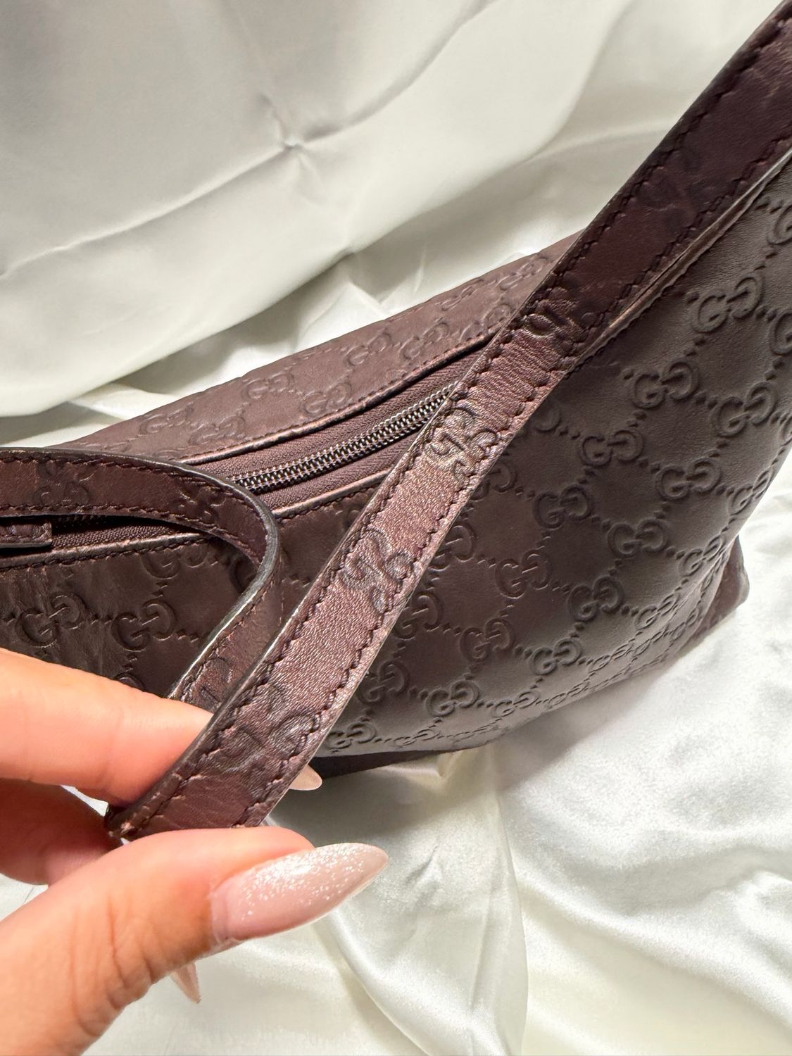 Gucci Monogram Guccissima Hobo Zipper Shoulder in Dark Brown