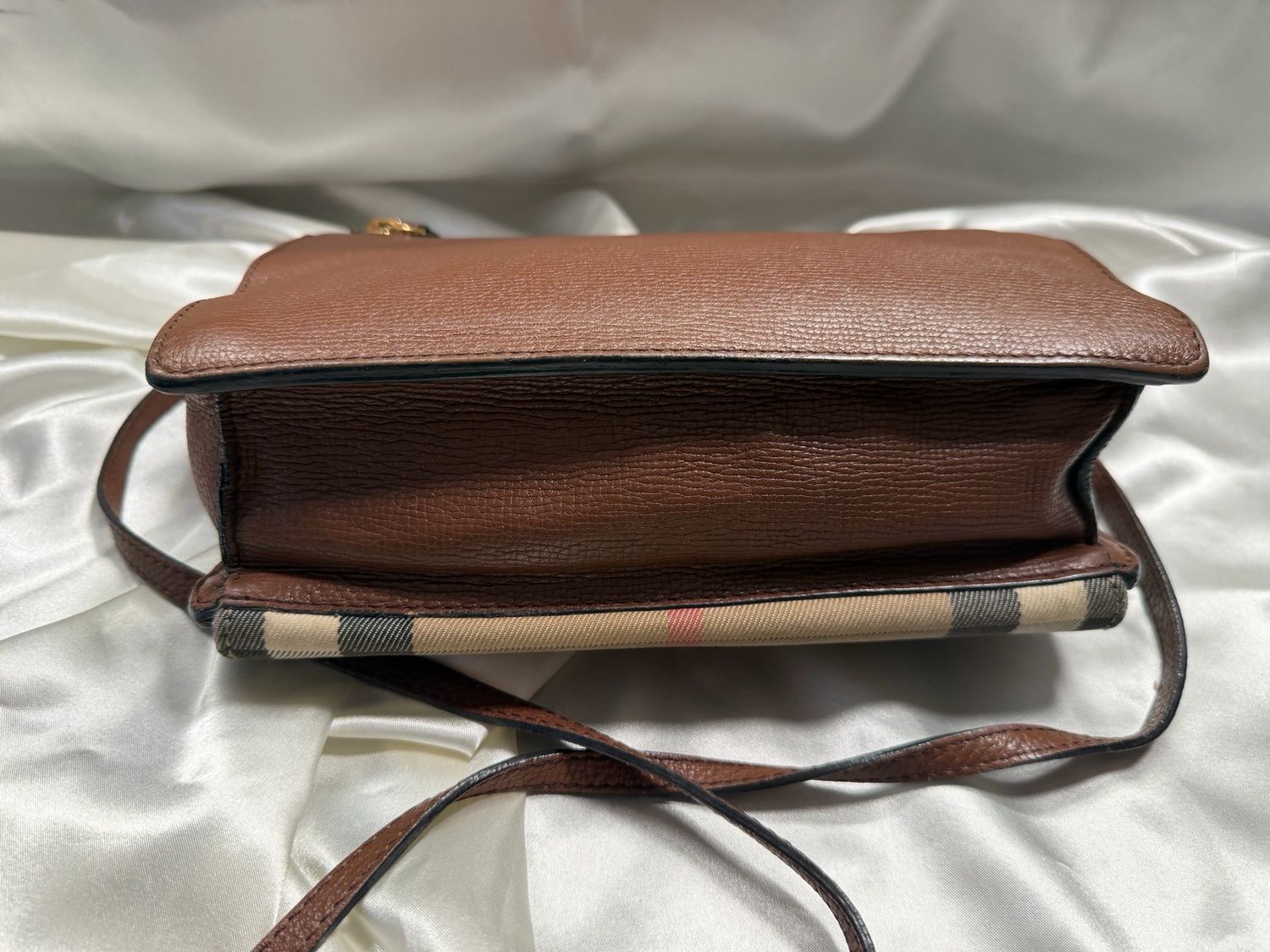 Burberry Derby House Check Macken Crossbody Sling