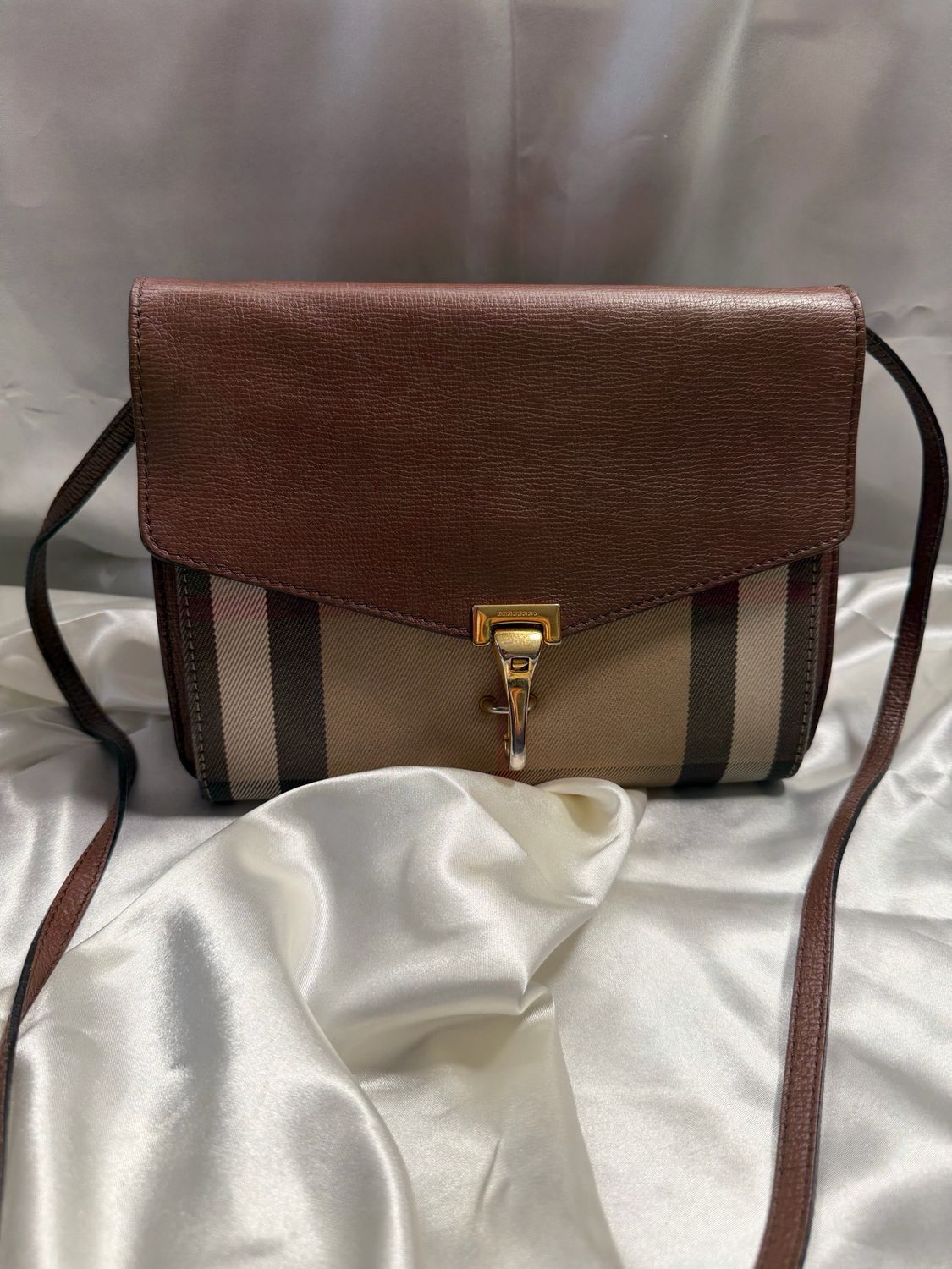 Burberry Derby House Check Macken Crossbody Sling