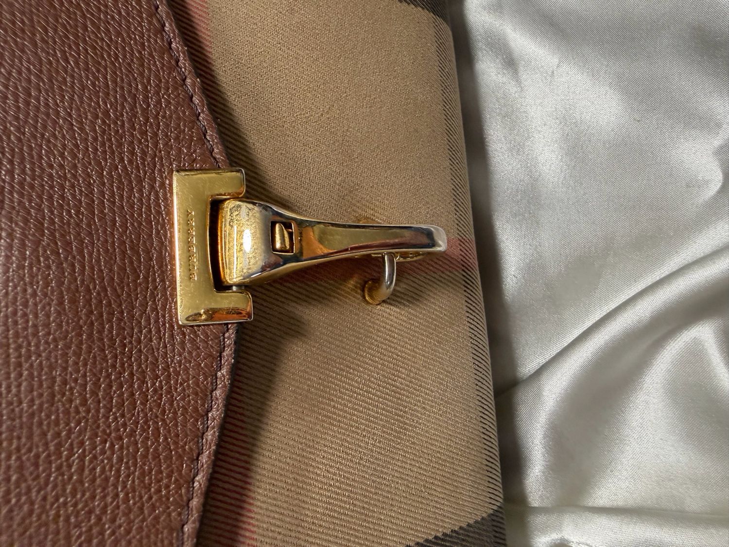 Burberry Derby House Check Macken Crossbody Sling