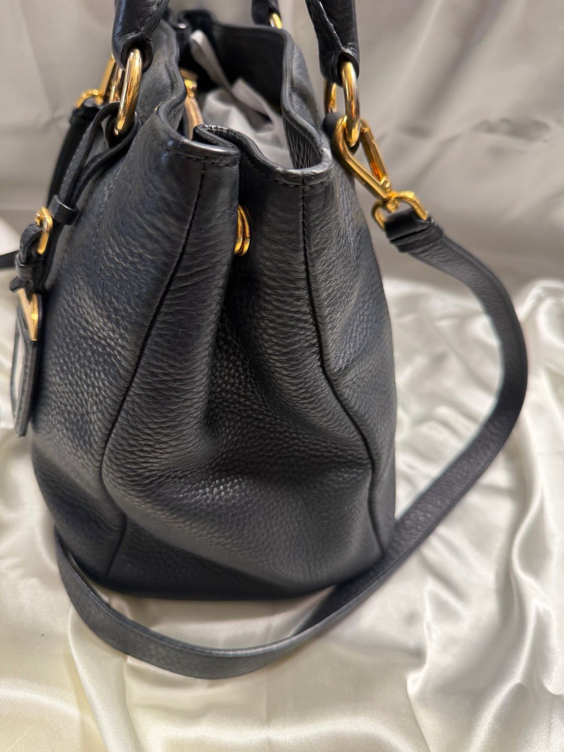 Prada Vitello Daino Convertible Messenger Crossbody in Black