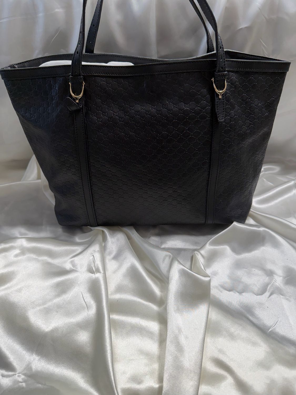 Gucci Microguccissima Nice Medium Tote Shoulder Bag in Black