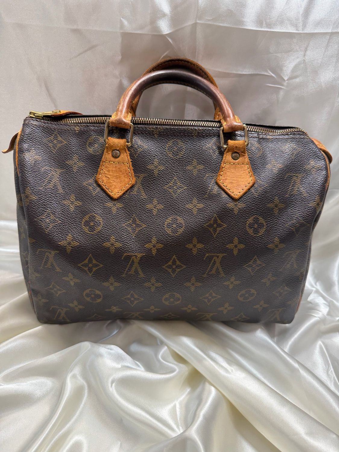 Louis Vuitton Monogram Speedy 30 Satchel Boston Top Handle