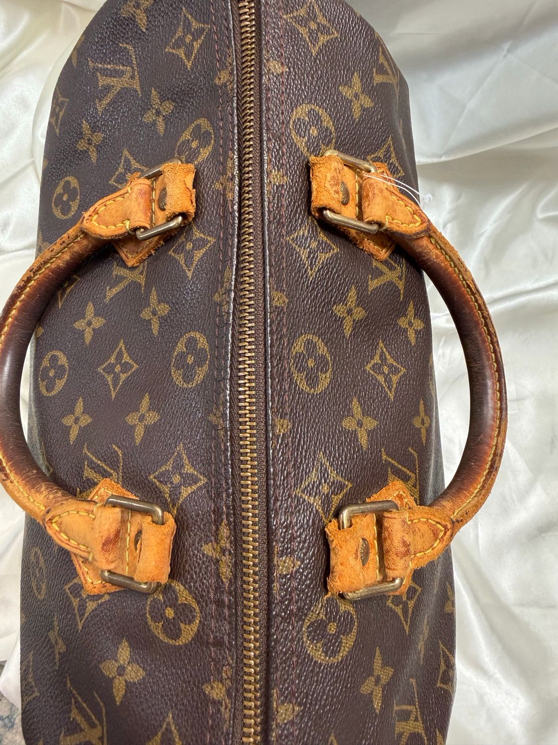Louis Vuitton Monogram Speedy 30 Satchel Boston Top Handle