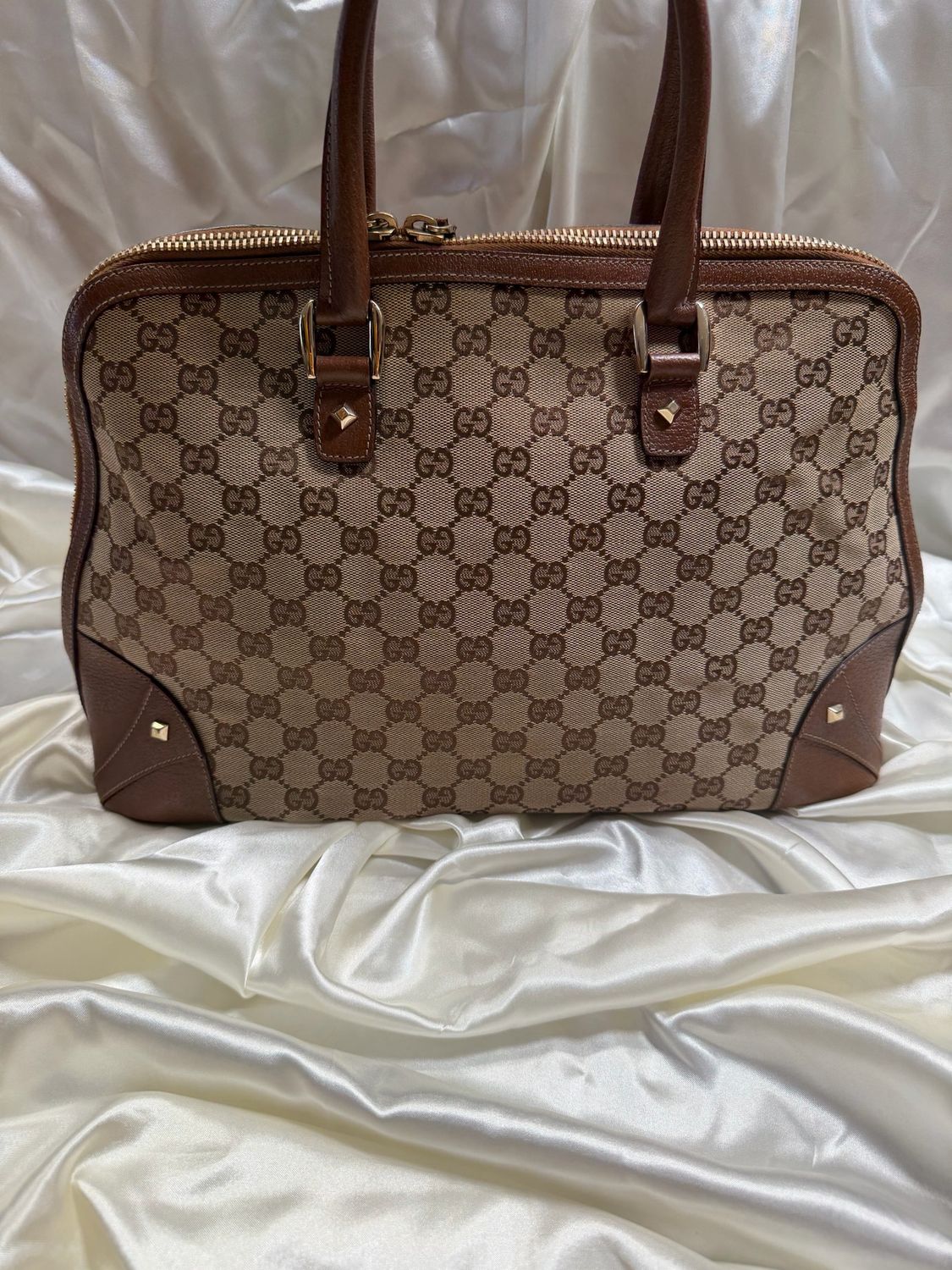 Gucci Monogram Canvas Alma Dome Top Nail Handbag Top Handle in Brown