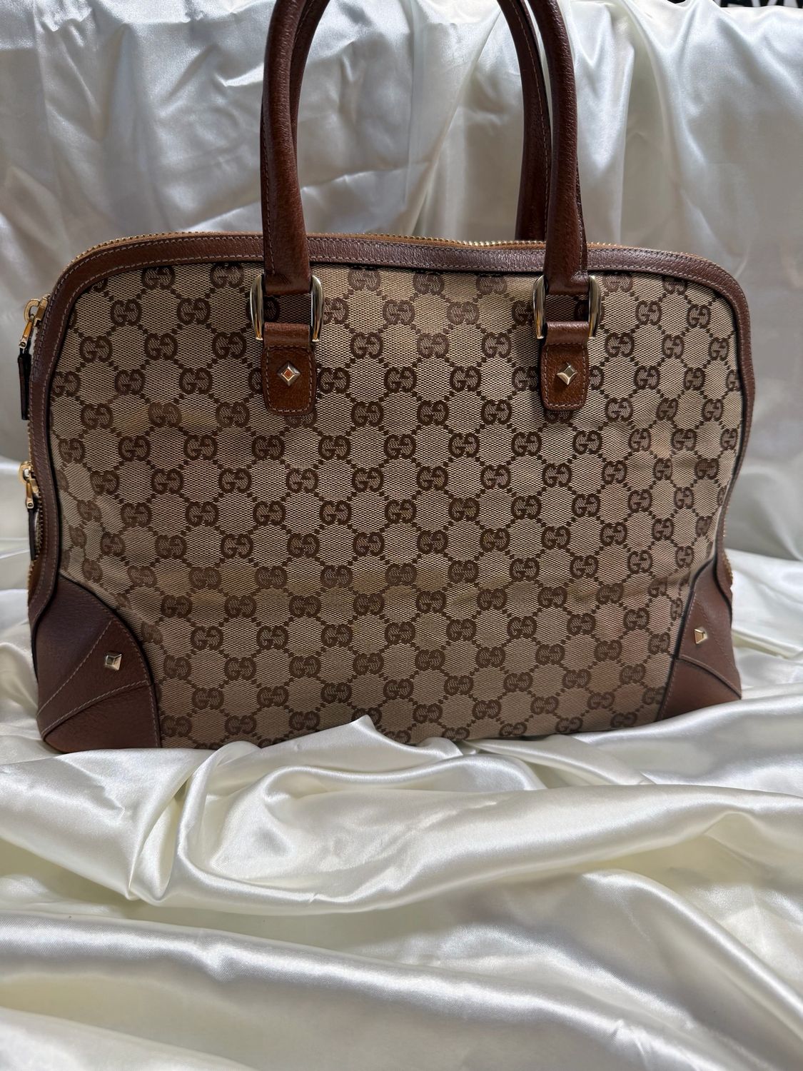 Gucci Monogram Canvas Alma Dome Top Nail Handbag Top Handle in Brown