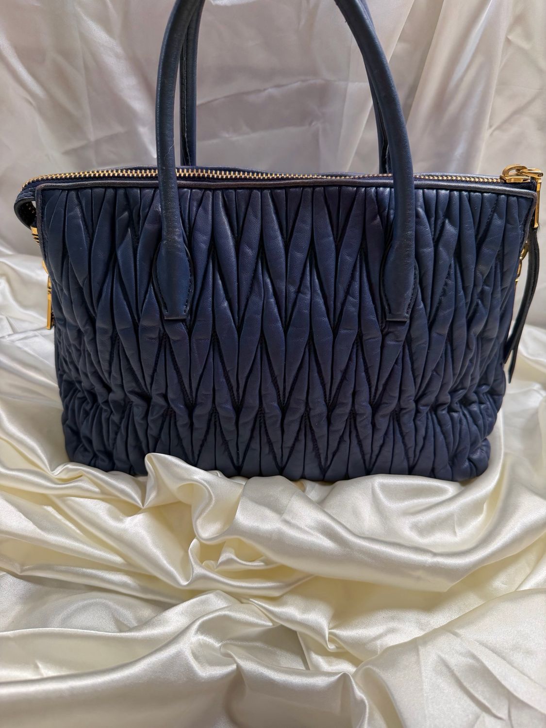 Miumiu Matelasse Crossbody Sling in Navy Blue