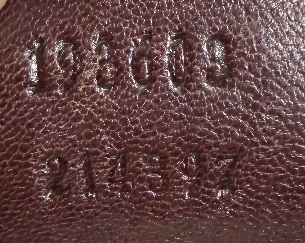 Gucci Leather Joy Boston Guccissima in Dark Brown