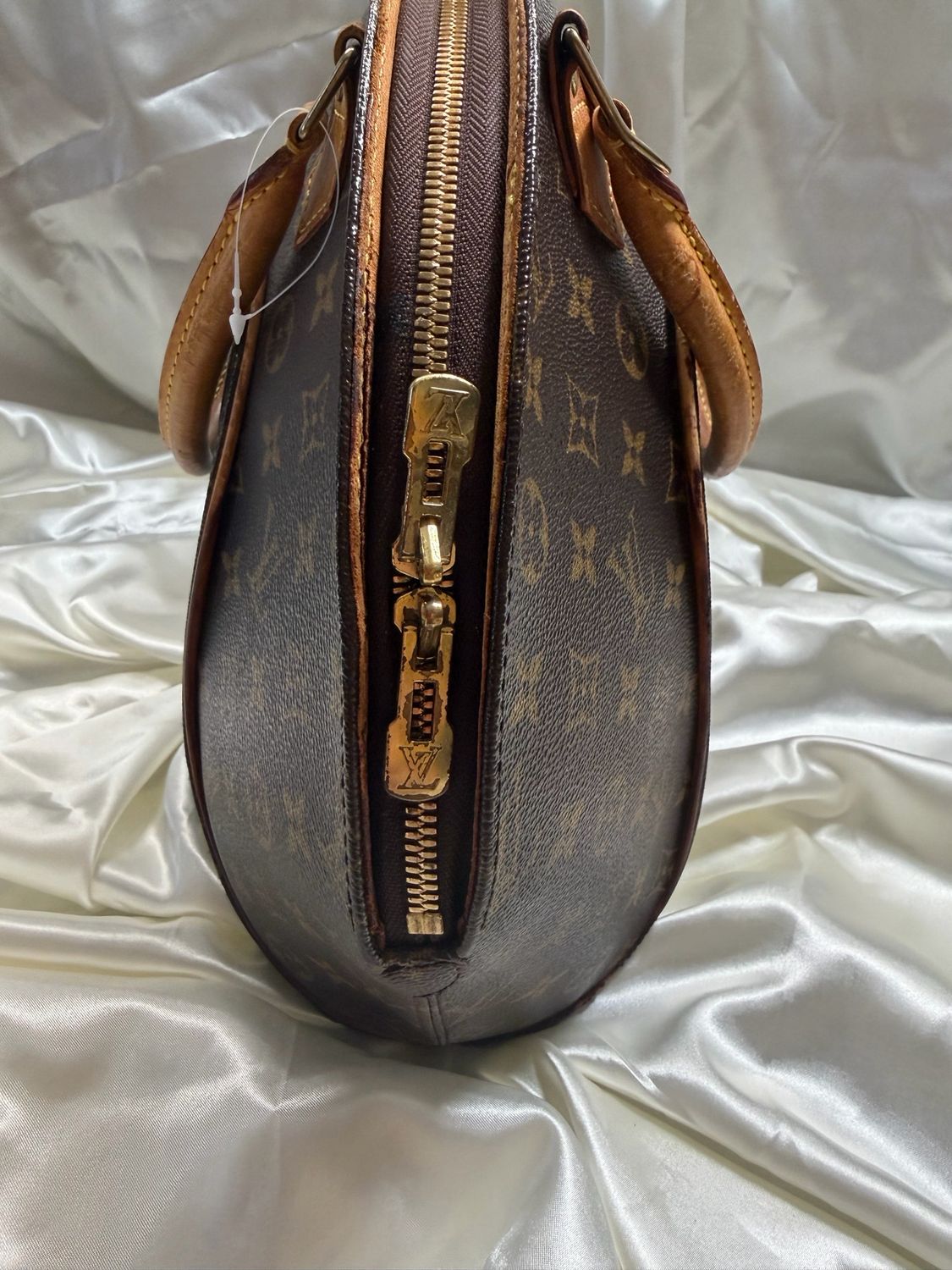 Louis Vuitton Monogram Ellipse Mm Top Handle