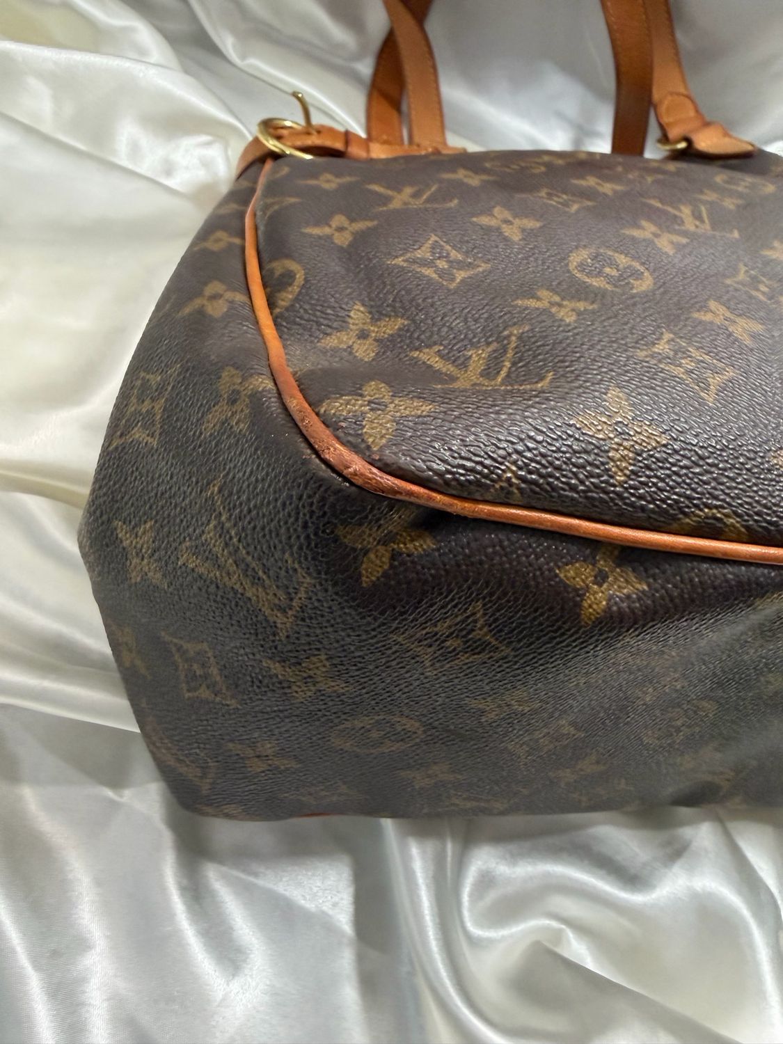 Louis Vuitton Monogram Batignolles Vertical Tote Shoulder