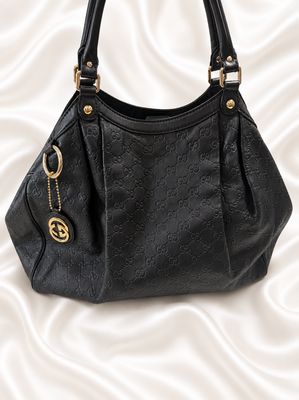 Gucci Guccissima Large Sukey Tote in Black
