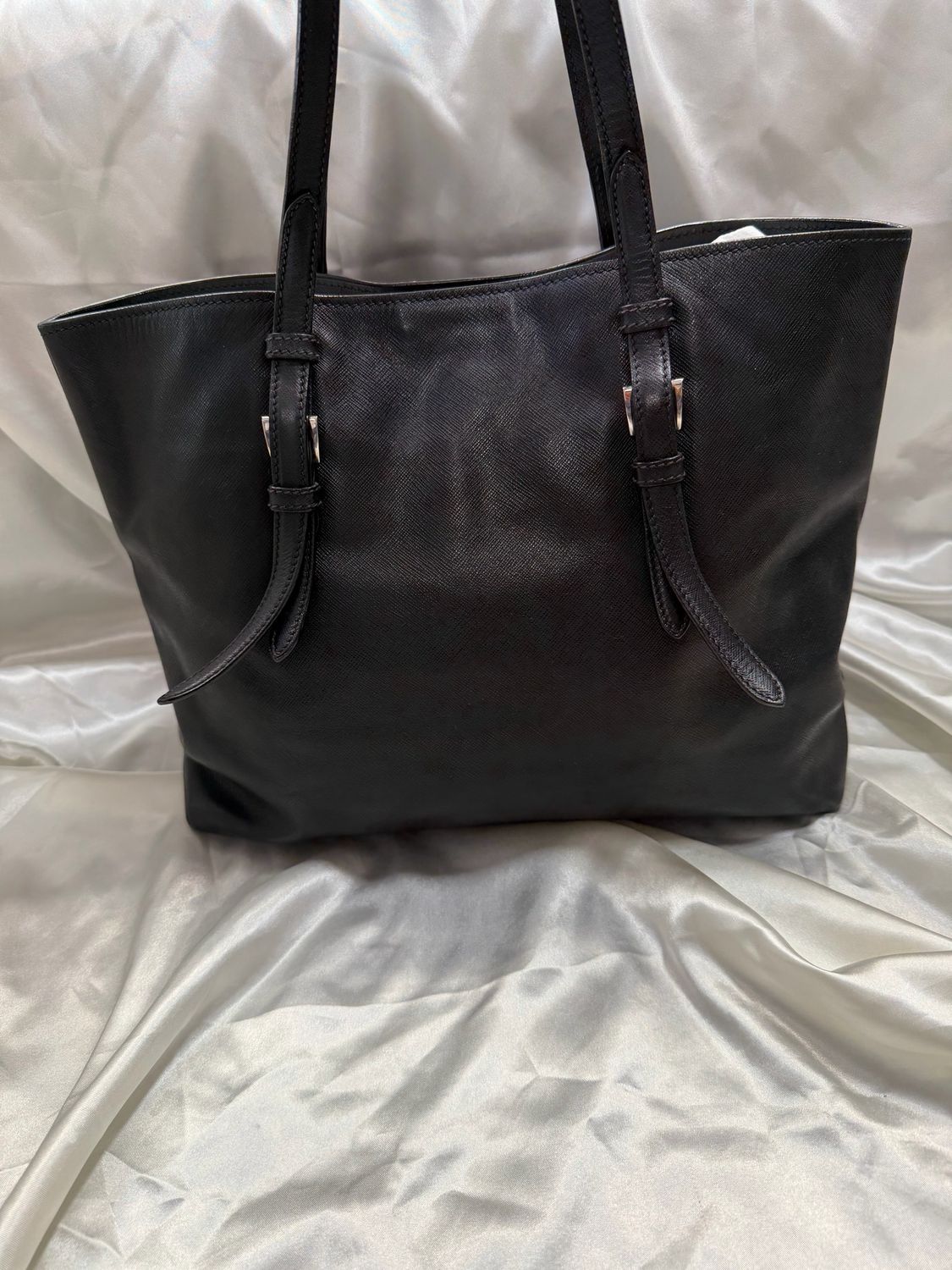 Prada Saffiano City Tote Shoulder in Black