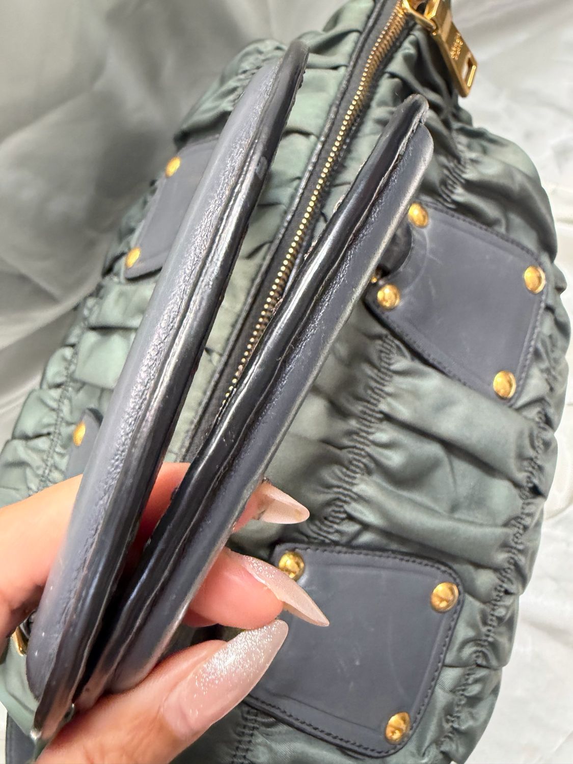 Prada Gaufre Nylon Tessuto Crossbody Sling