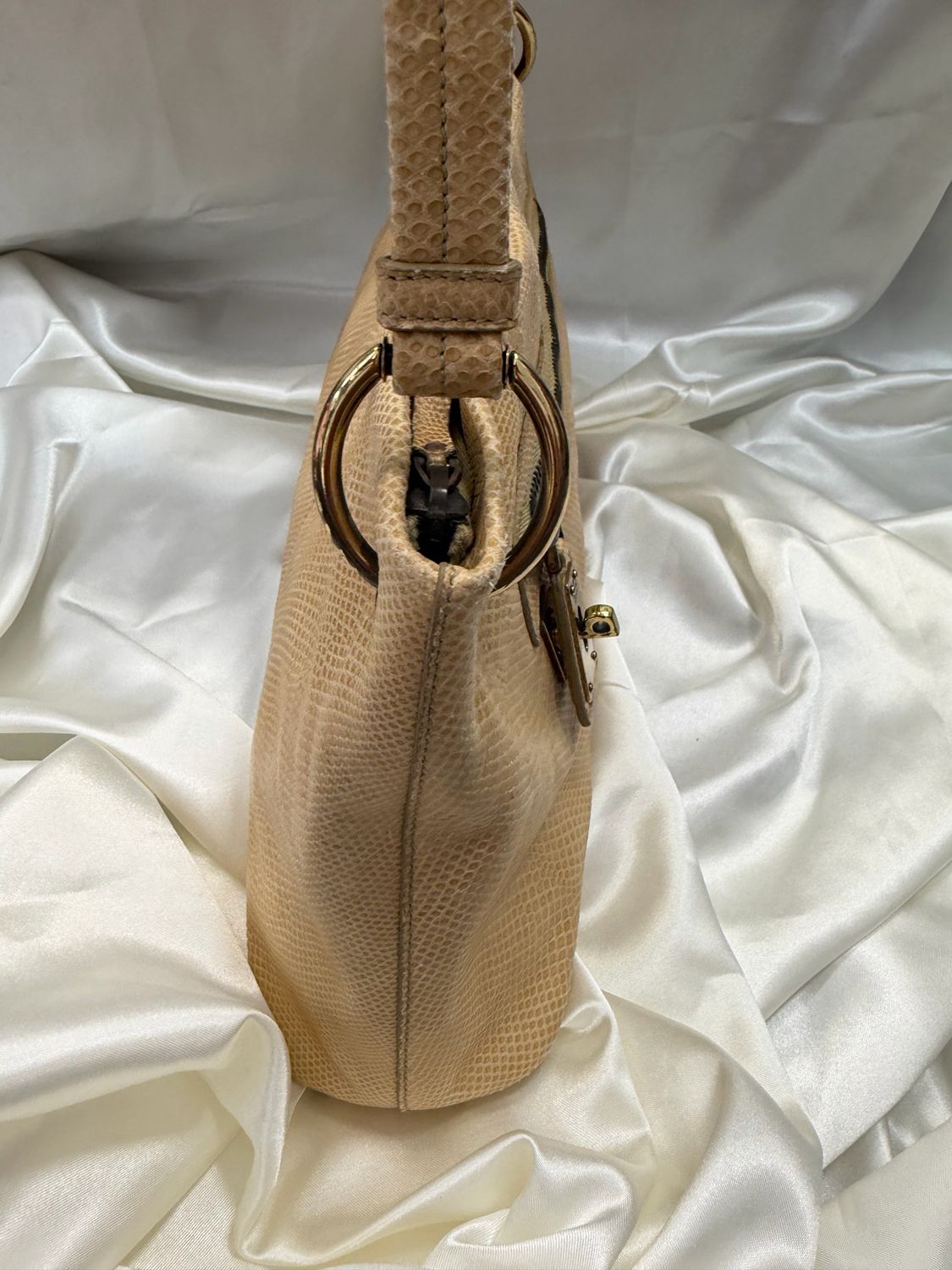 Gucci Leather Hobo Shoulder Zipper