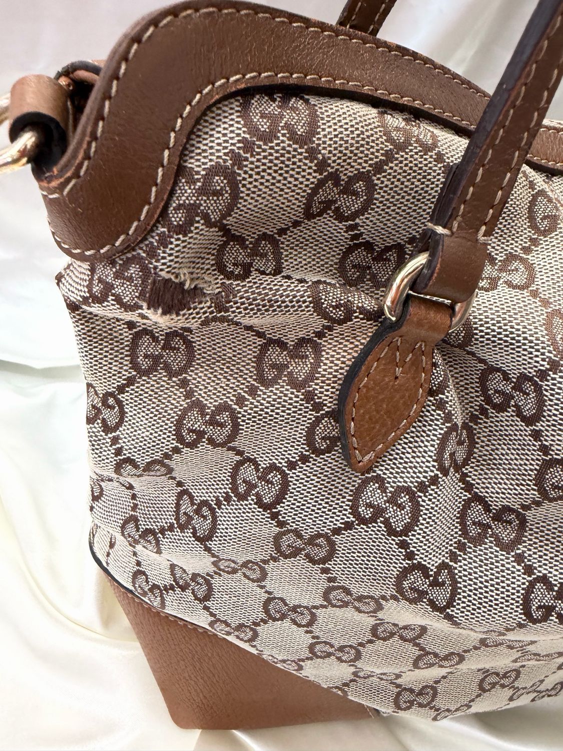 Gucci Monogram Canvas Bree Top Handle Tote