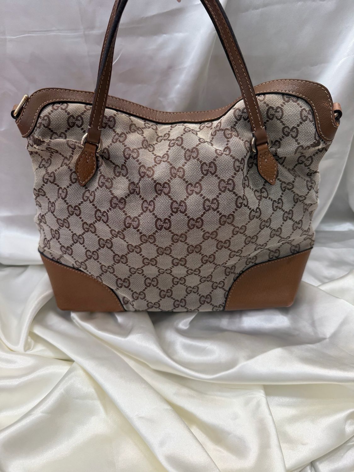 Gucci Monogram Canvas Bree Top Handle Tote