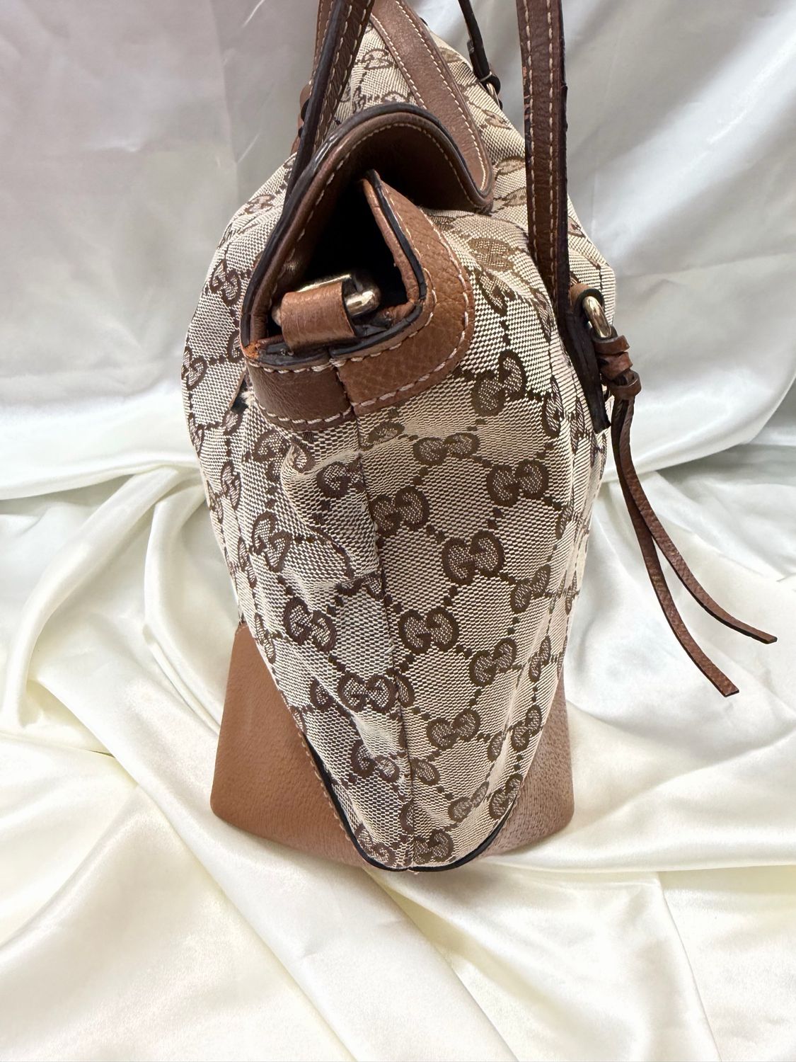 Gucci Monogram Canvas Bree Top Handle Tote