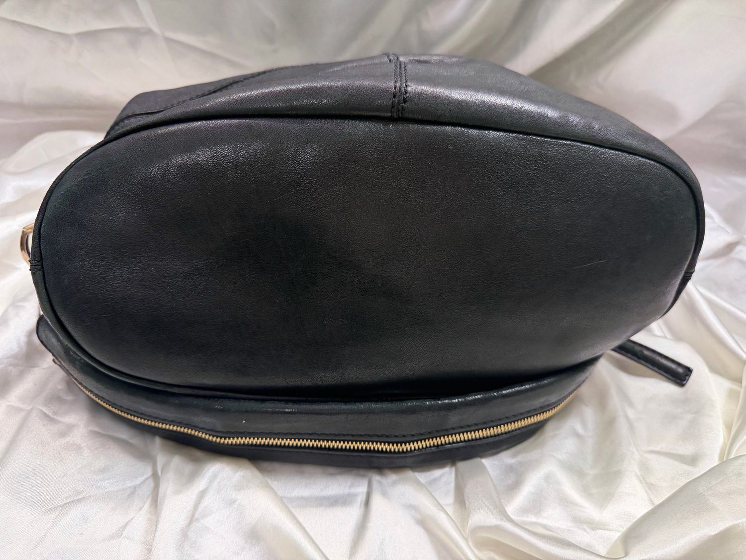 Givenchy Nightingale Small Lambskin in Black