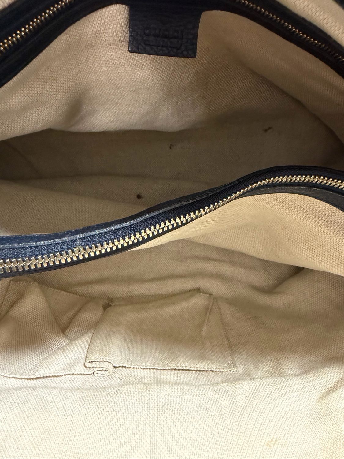 Gucci Pebbled Leather Soho Working Tote Tassel Crossbody in Navy Blue