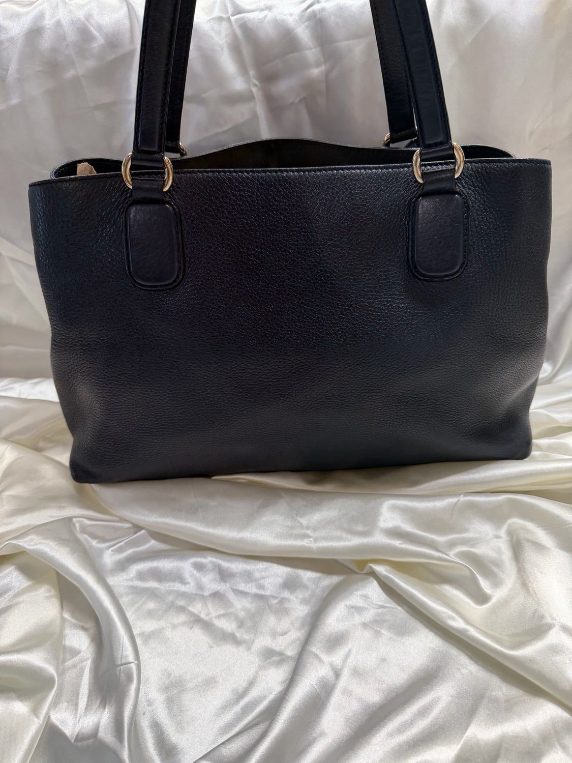 Gucci Pebbled Leather Soho Working Tote Tassel Crossbody in Navy Blue