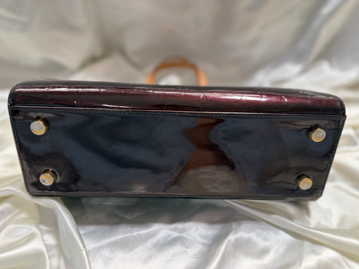 Louis Vuitton Brea Mm Amarante Shoulder 