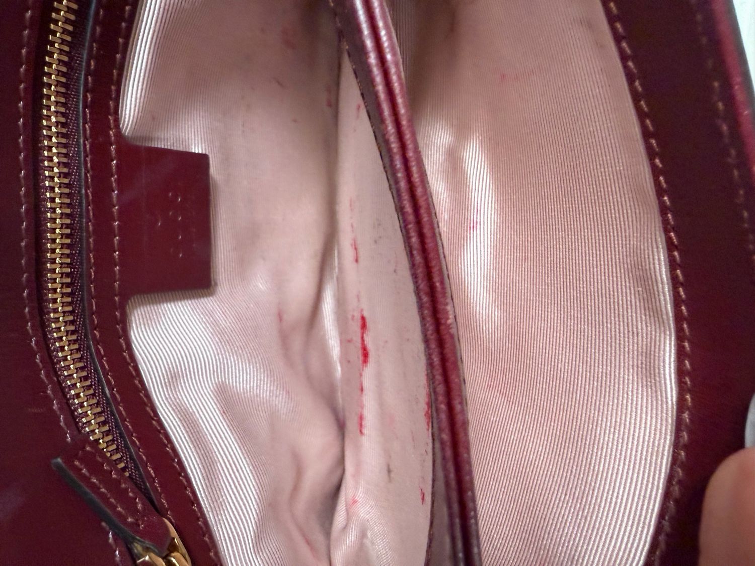 Gucci Marmont Arli Crossbody Flap in Maroon