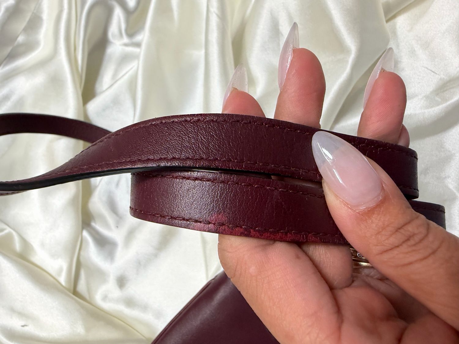 Gucci Marmont Arli Crossbody Flap in Maroon