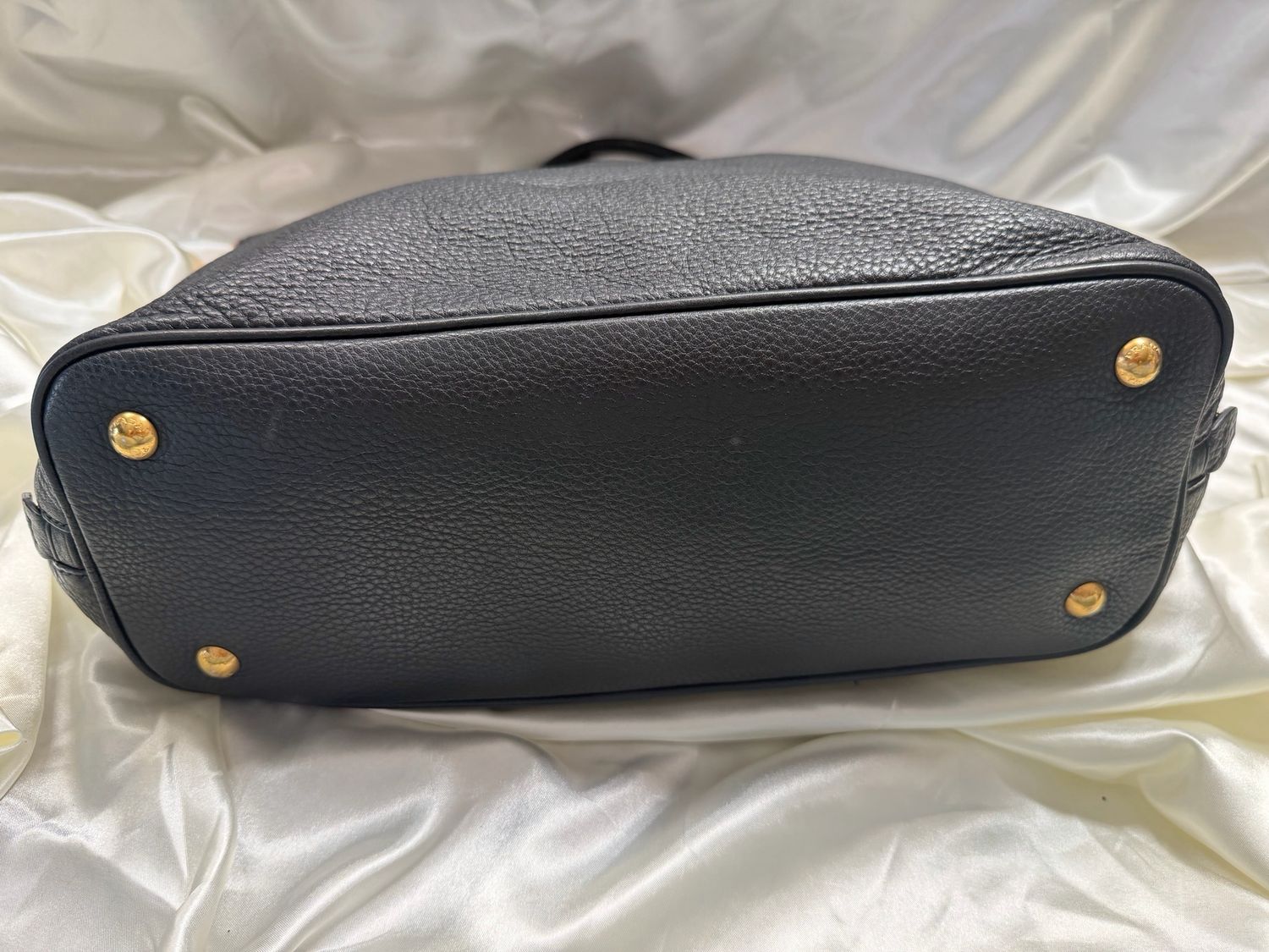 Prada Vitello Daino Zippers Crossbody Sling in Black