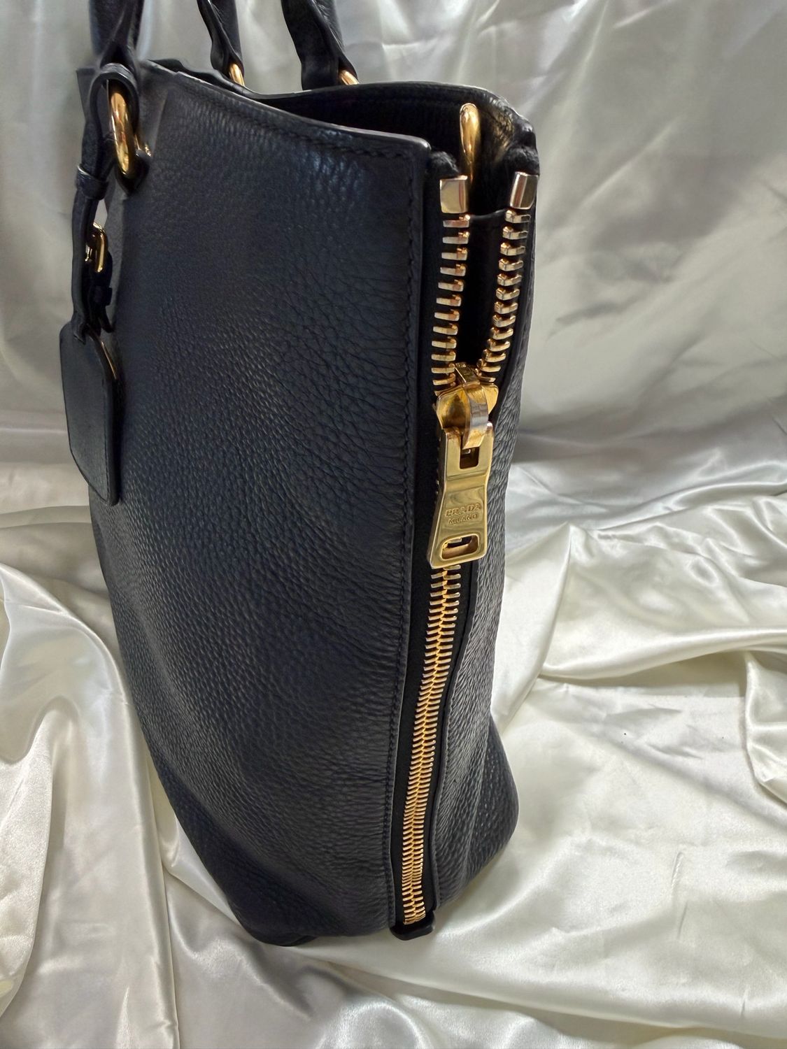 Prada Vitello Daino Zippers Crossbody Sling in Black